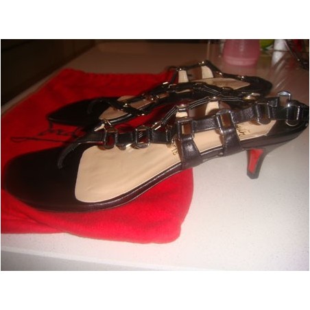 sandales louboutin pas cher